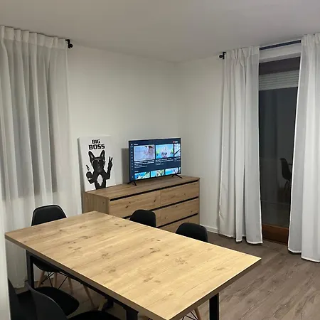 Dreizimmeroase Apartment *